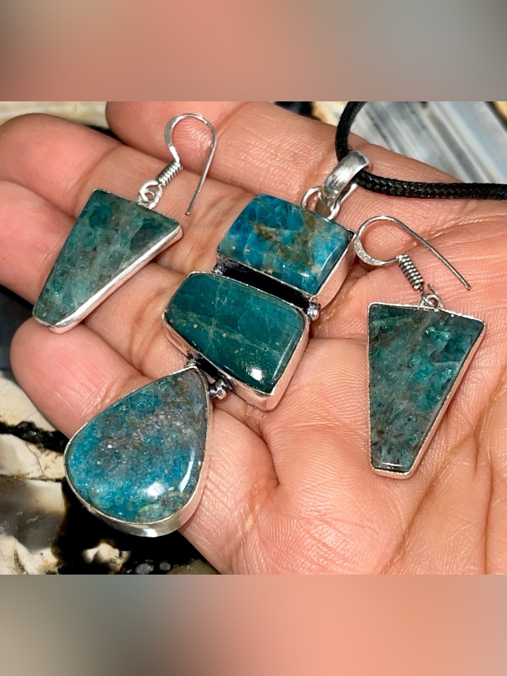 Blue Apatite Pendant & Earrings Set - Picture 10 of 17